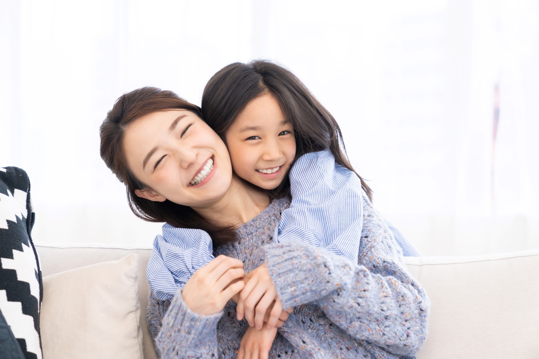 mother and daughter